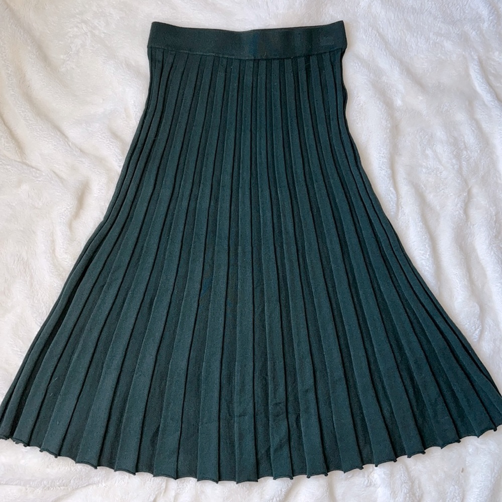 Deep Green Pleated Skirt